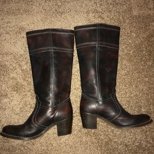 Frye Jane 14L Stitch